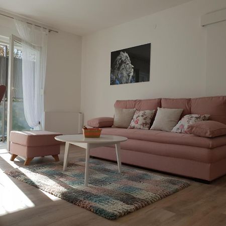 Lion Apartment Загреб Екстериор снимка