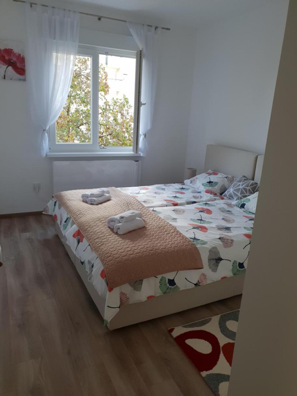 Lion Apartment Загреб Екстериор снимка